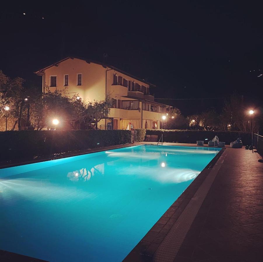 Sotto Il Cielo Di Toscana Appartamenti In Tenuta Only Adults No Pet Camaiore Ngoại thất bức ảnh